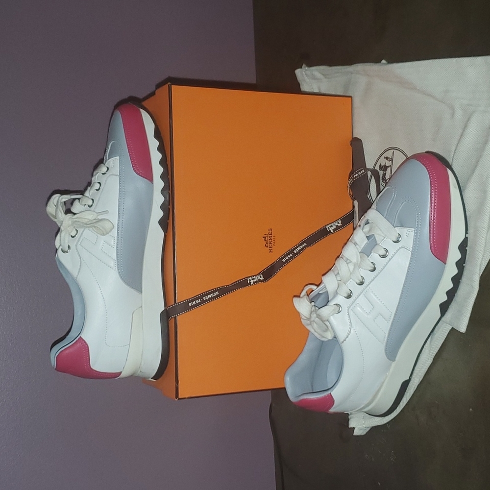 💯 Auth Hermes Womens Sneakers Sz 39.5
